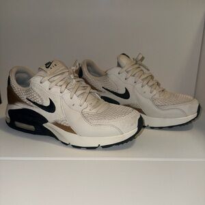 Nike white and black Air Max Sneakers